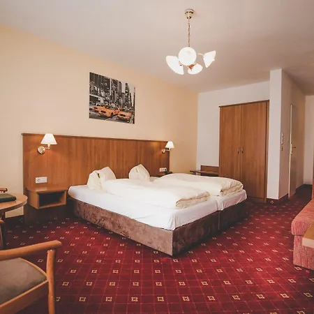 & Mozart Hotell