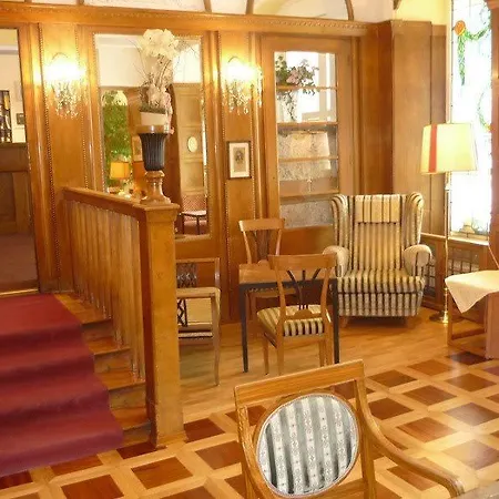酒店 & Mozart 3*